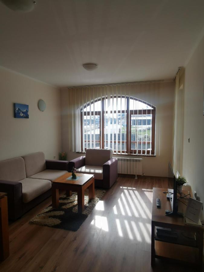 Sunny Home By The Lift In Bansko Exterior photo